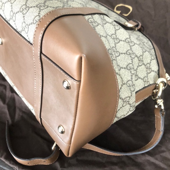 Brand New Gucci Monogram Tote with Beige Leather - Picture 6 of 16